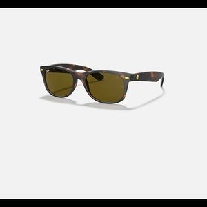 Ray-Ban sunglasses wayfarer